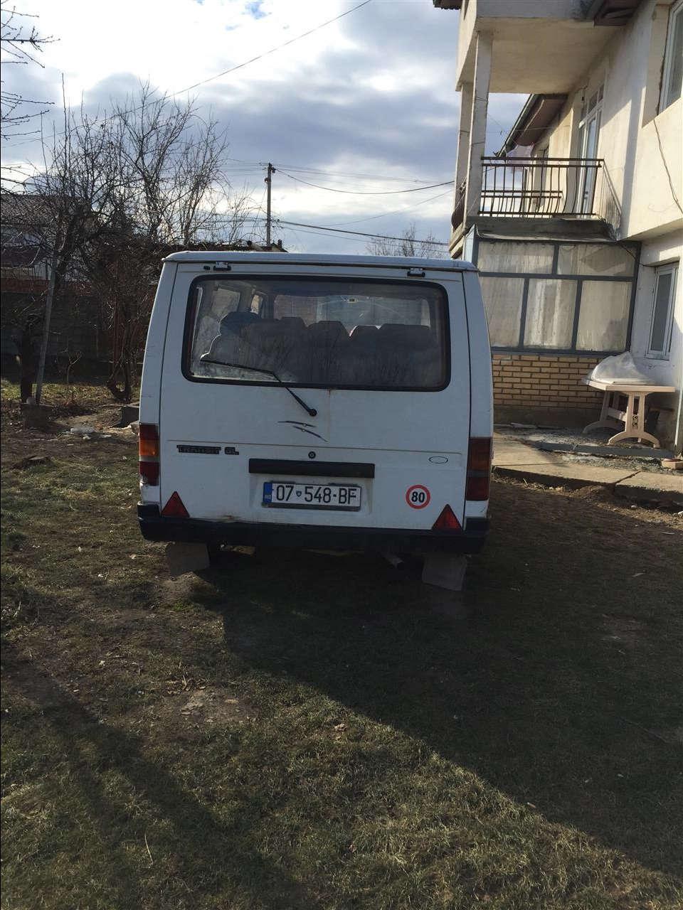 Ford-transit-