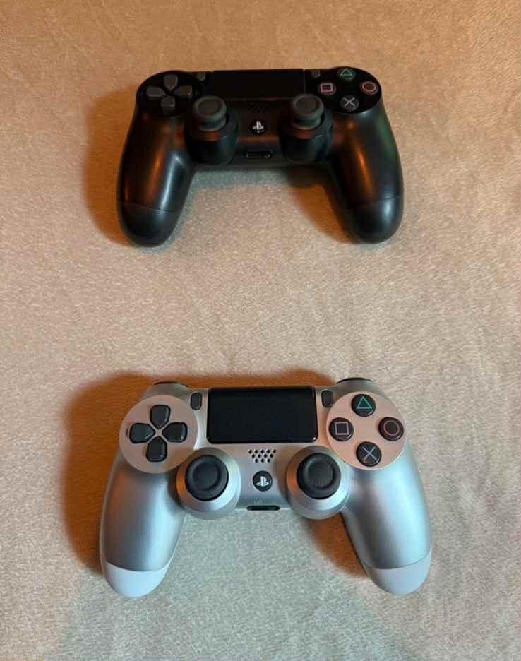 Shitet-PS4-slim