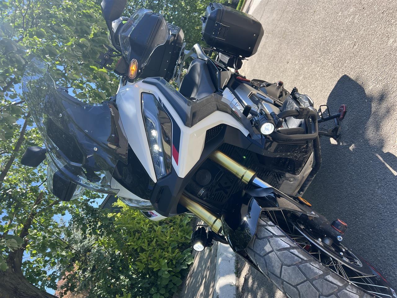 X-adv