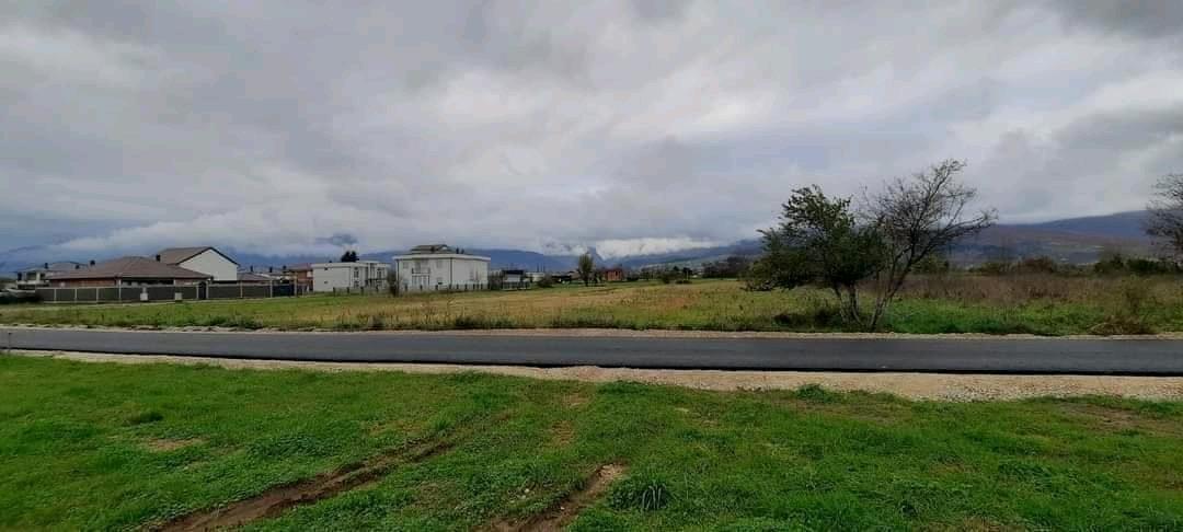 Kodi-072--SHITEN-parcelat-e-tokës-15ari-deri-50ari-në-Pejë