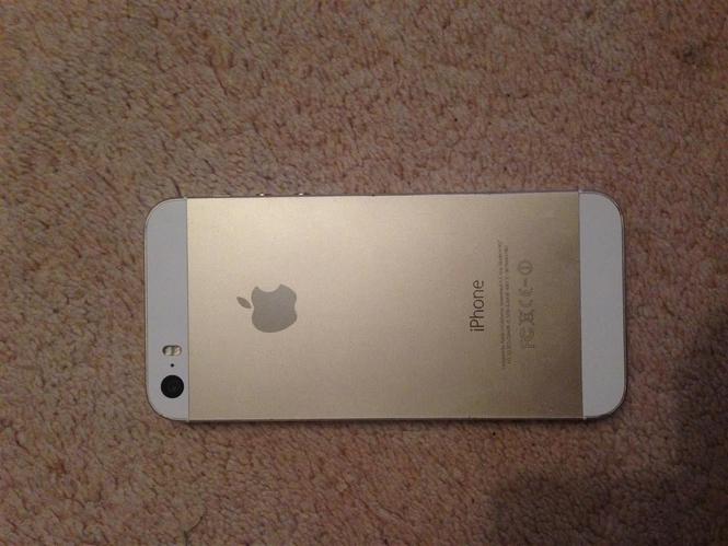 iPhone 5S Gold