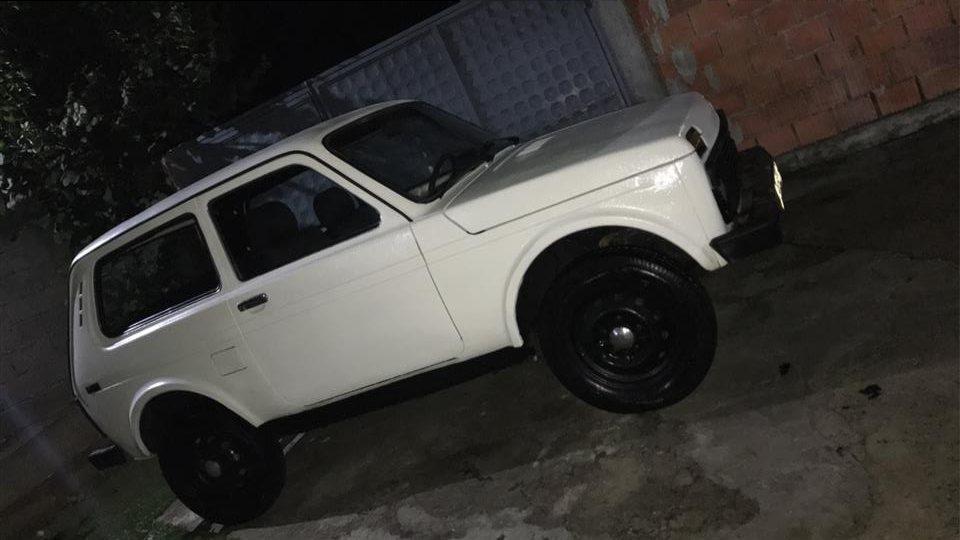 Lada-Niva-1-7i