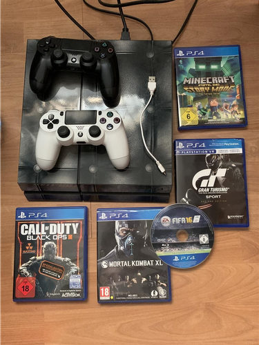 PS4