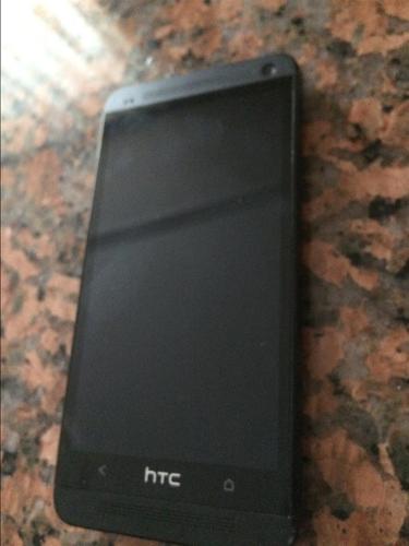 HTC M7. 40€