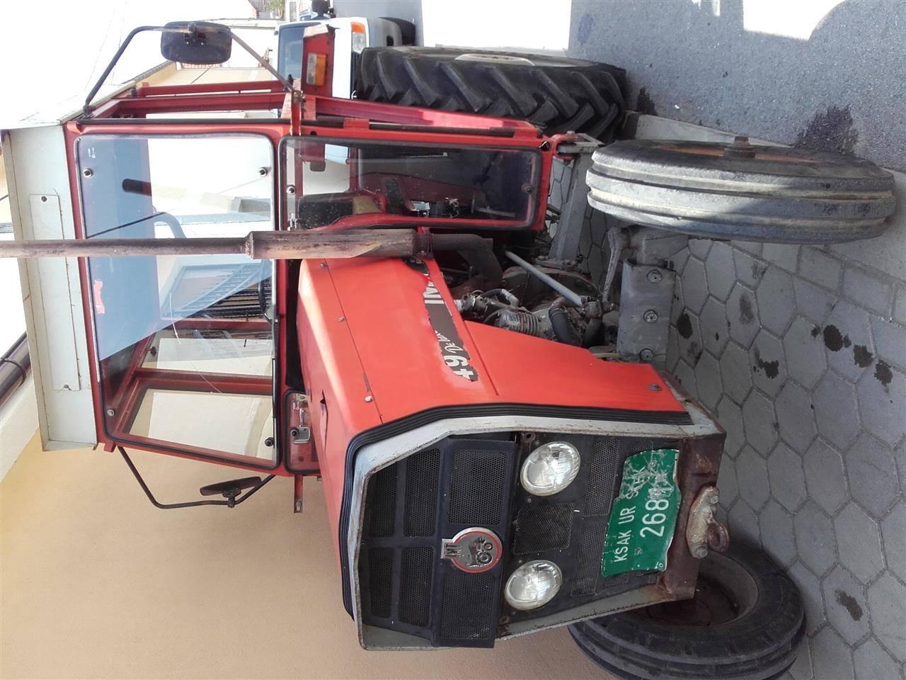 Tractor