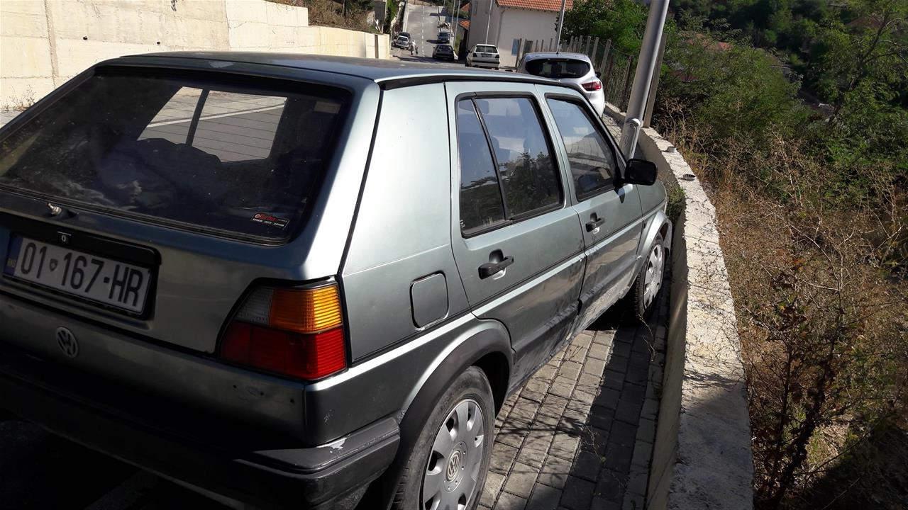 VW-Golf-2
