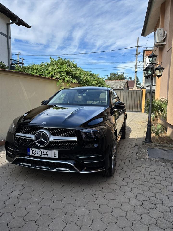 Mercedesbenz-GLE-400d