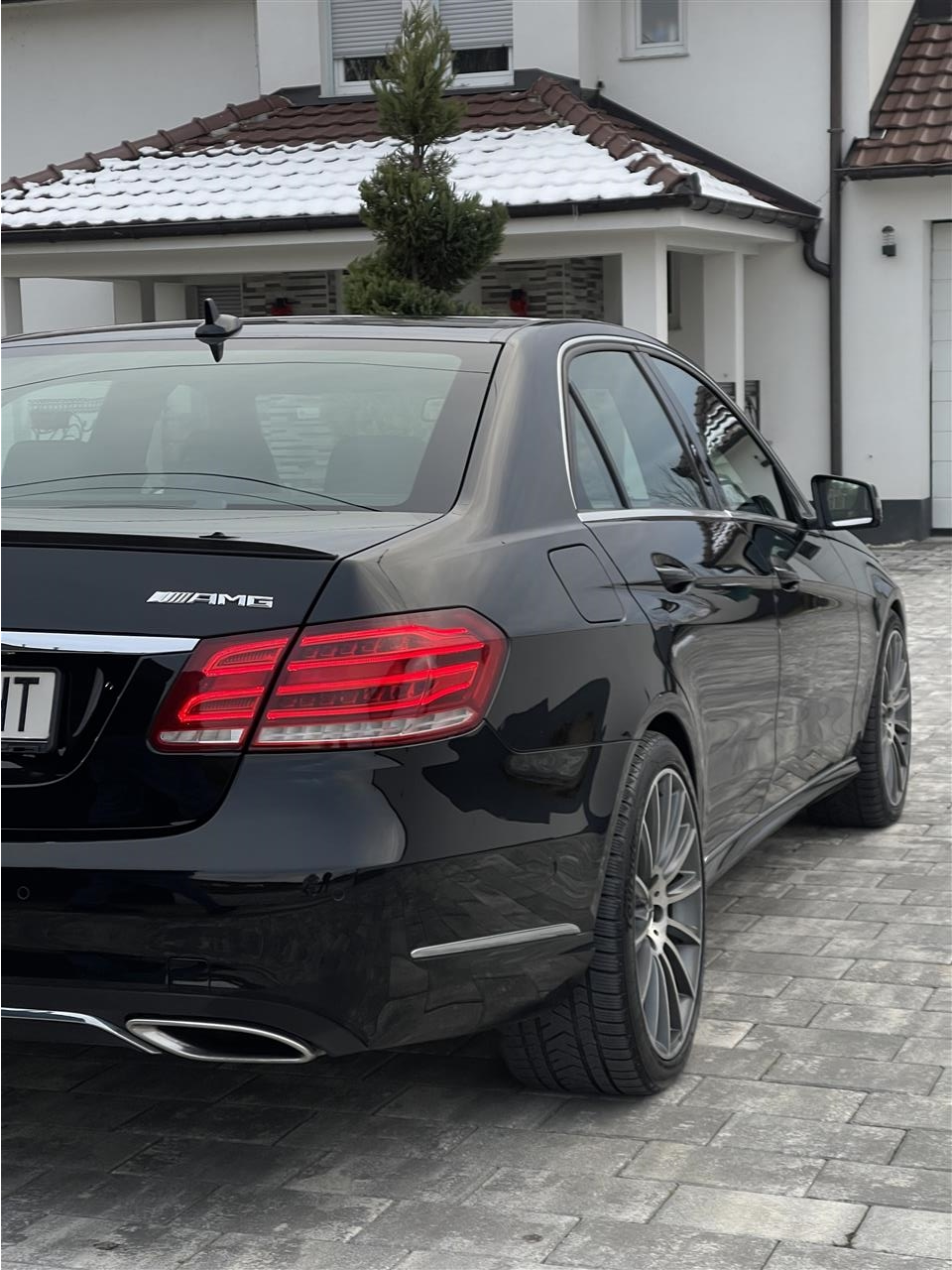 Mercedes-E250-Automatic-G7
