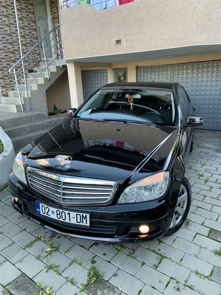 Mercedes-
