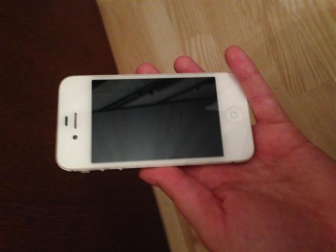 IPHONE 4s