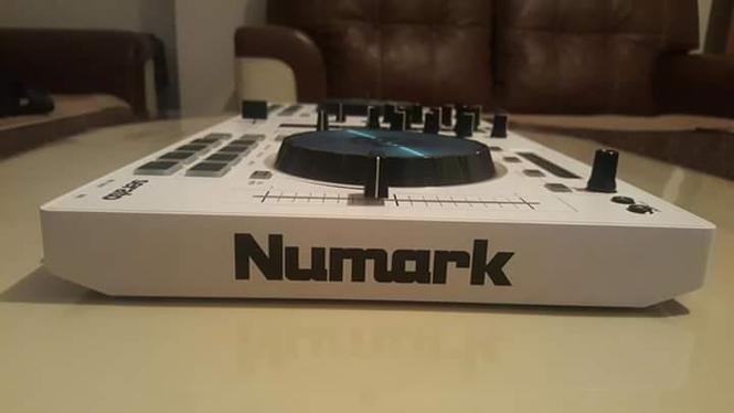 controller numark mixtrackpro 3