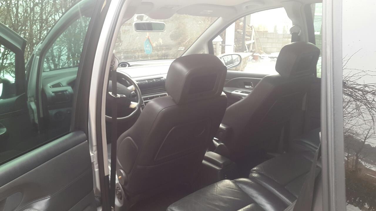 Ford-Galaxy-