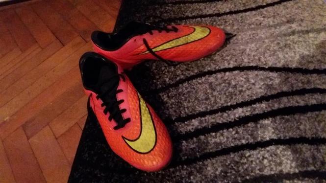 Nike Hypervenom 