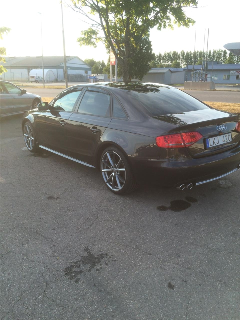 Audi-a4-b8-