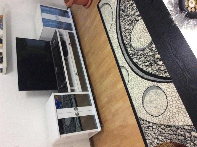 Tv komode