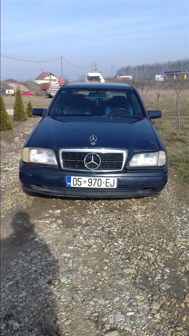 Mercdez-c220