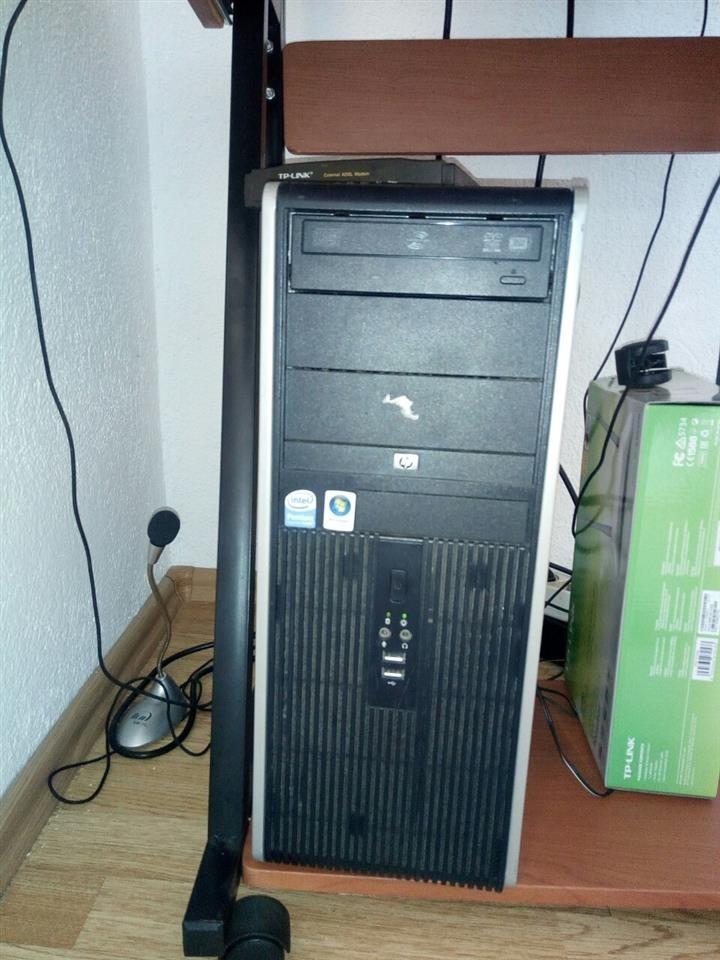 Kompjuter--PC-