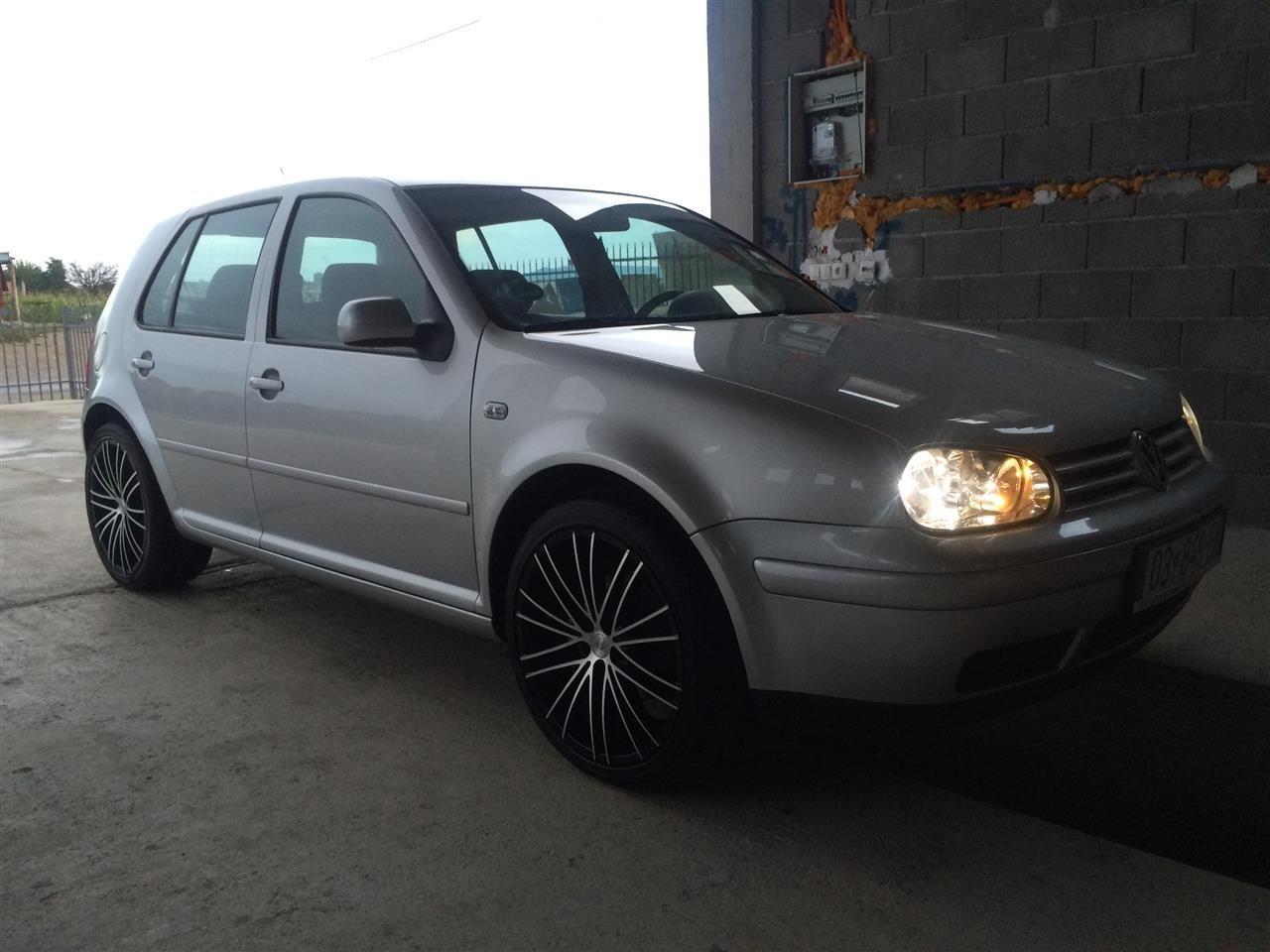 VW-Golf-4--Pacific-2003