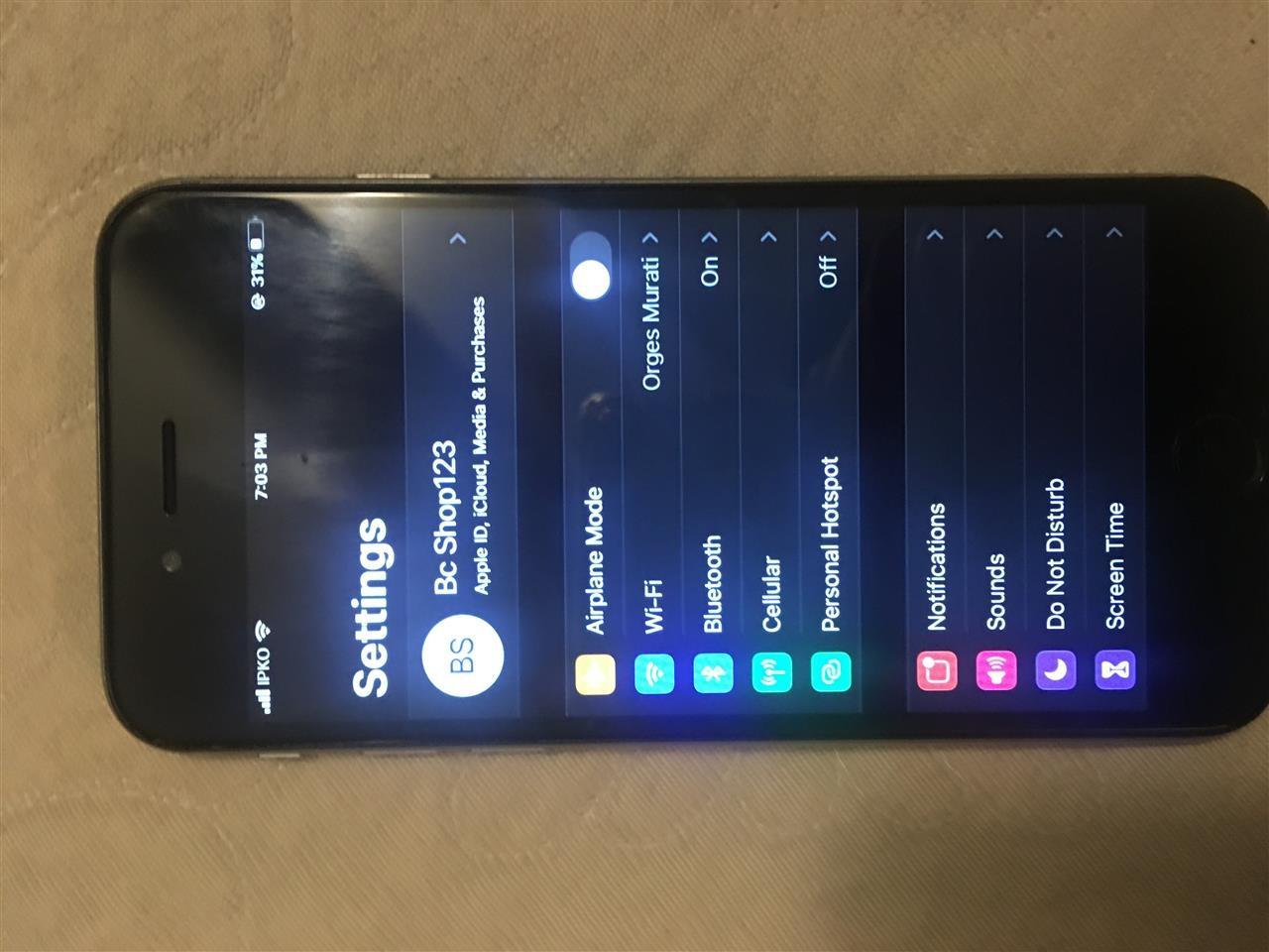 Shes-iphon-6s-