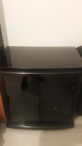 Komod televizioni