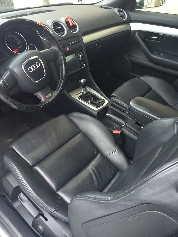 Audi-A4