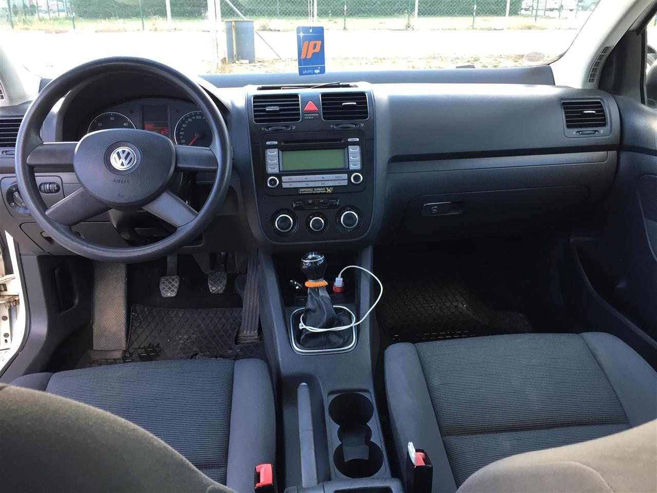 Golf-V