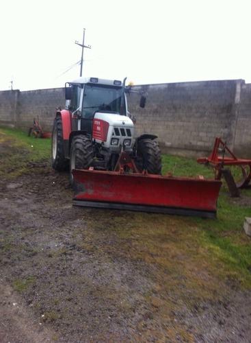 Traktor Steyr