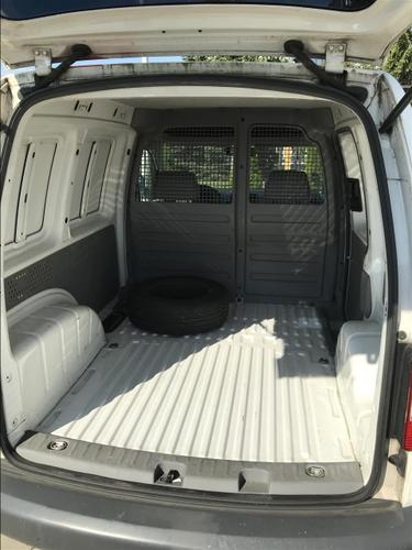 VW Caddy 