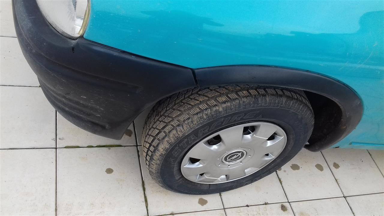Opel-corsa-