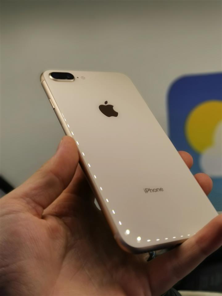 Iphone-8-plus-gold