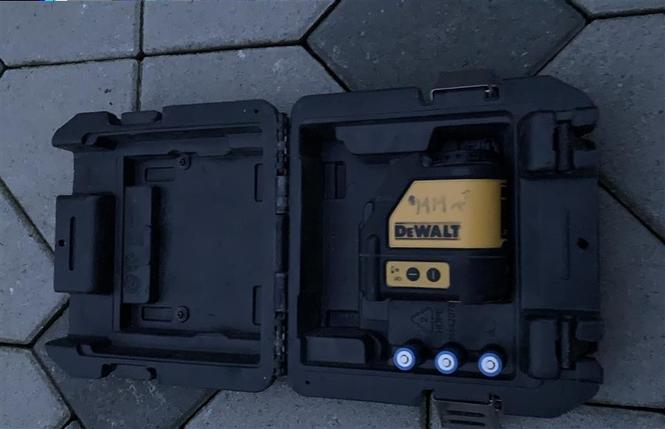 Llaser dewalt