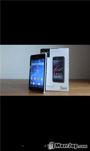 Xperia E1