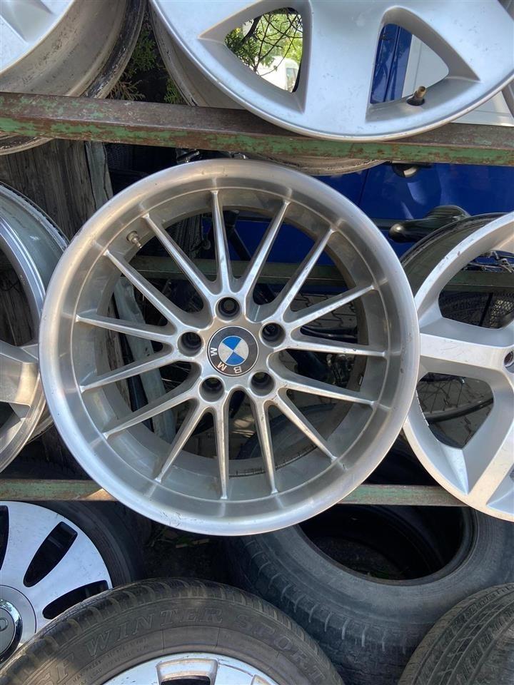 BMW-320d-e90-automatik-2005