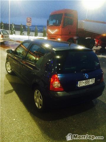 Renault Clio -03