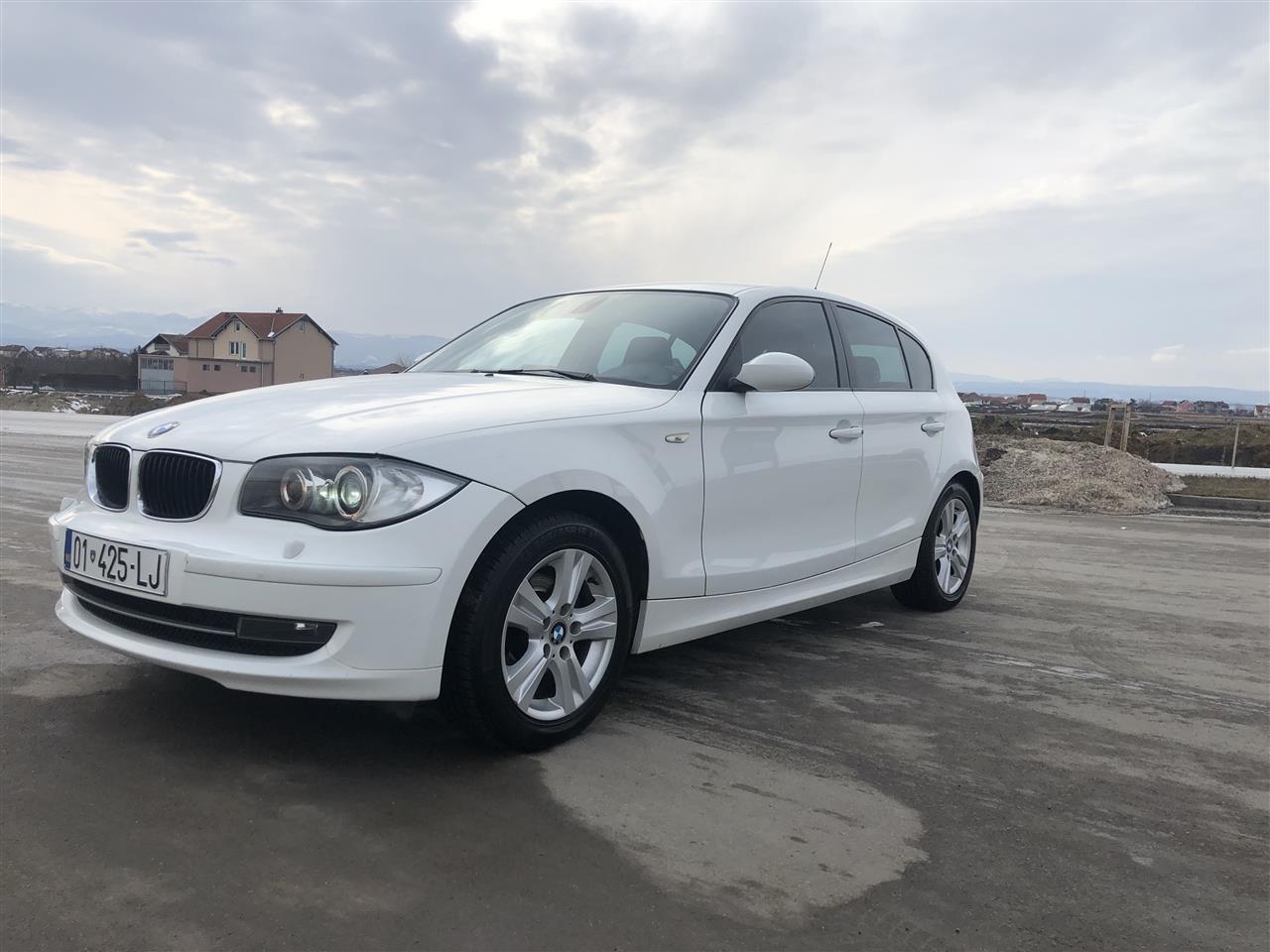 BMW-118d---2008