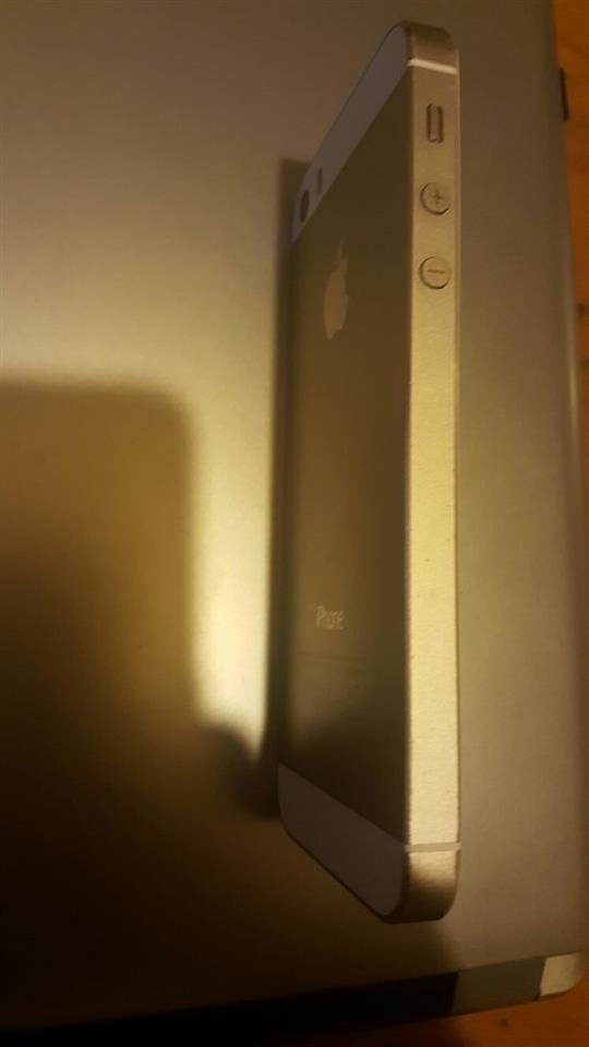 iPhone-5s-GOLD