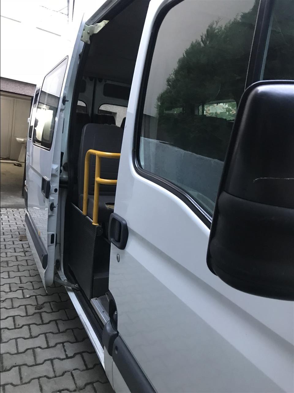 Shes-Renault-Master