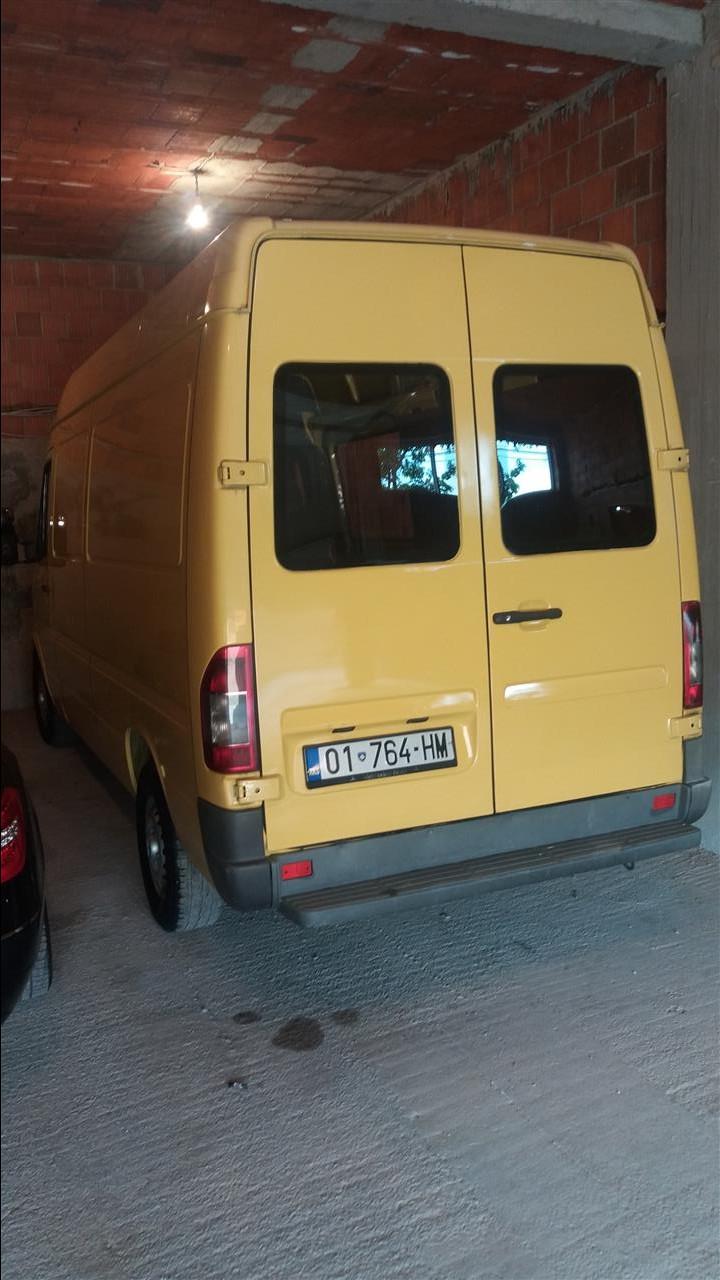Mercedes-sprinter-211cdi