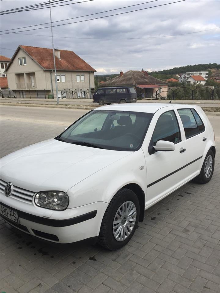 Shes-golf-4