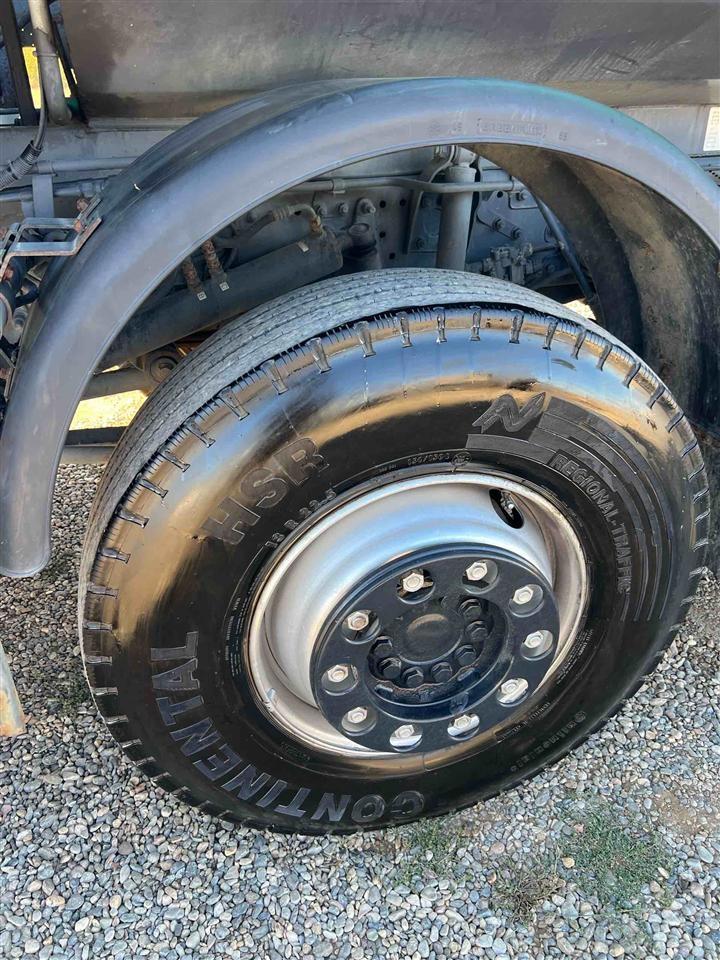 Actros-4144