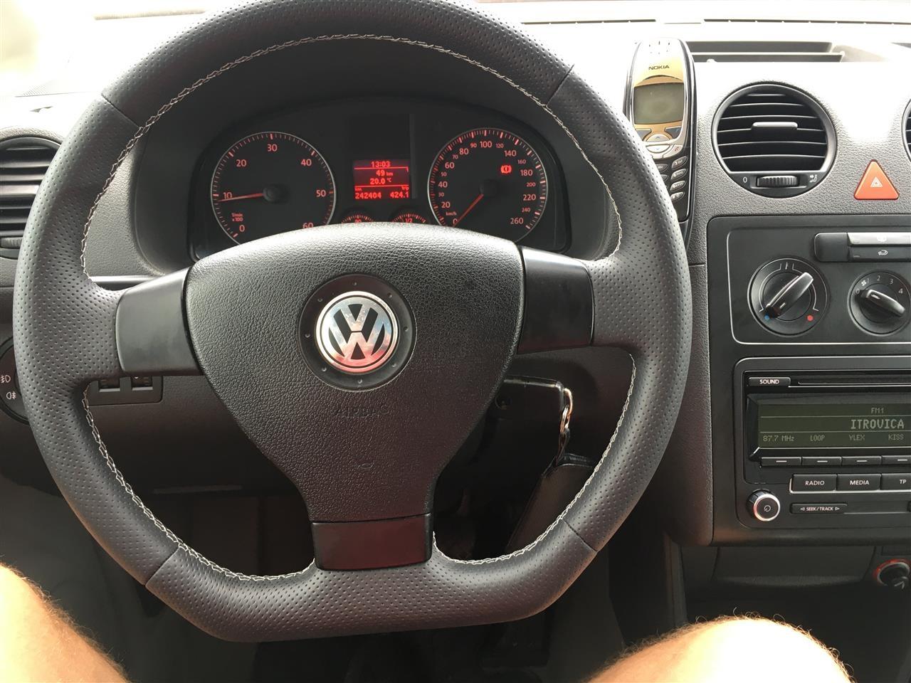 VW-Caddy