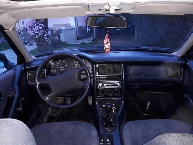 Audi 80