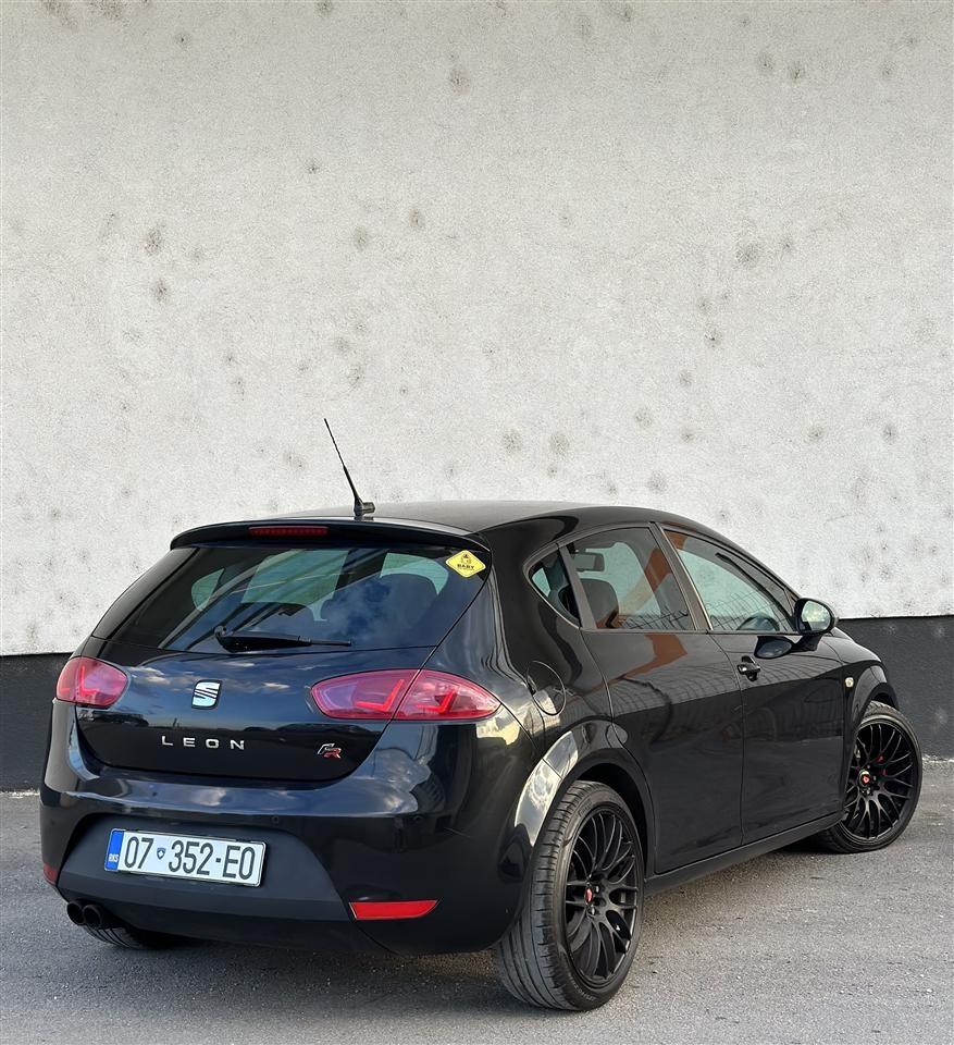 Seat-Leon-2012-AUTOMATIK-FR