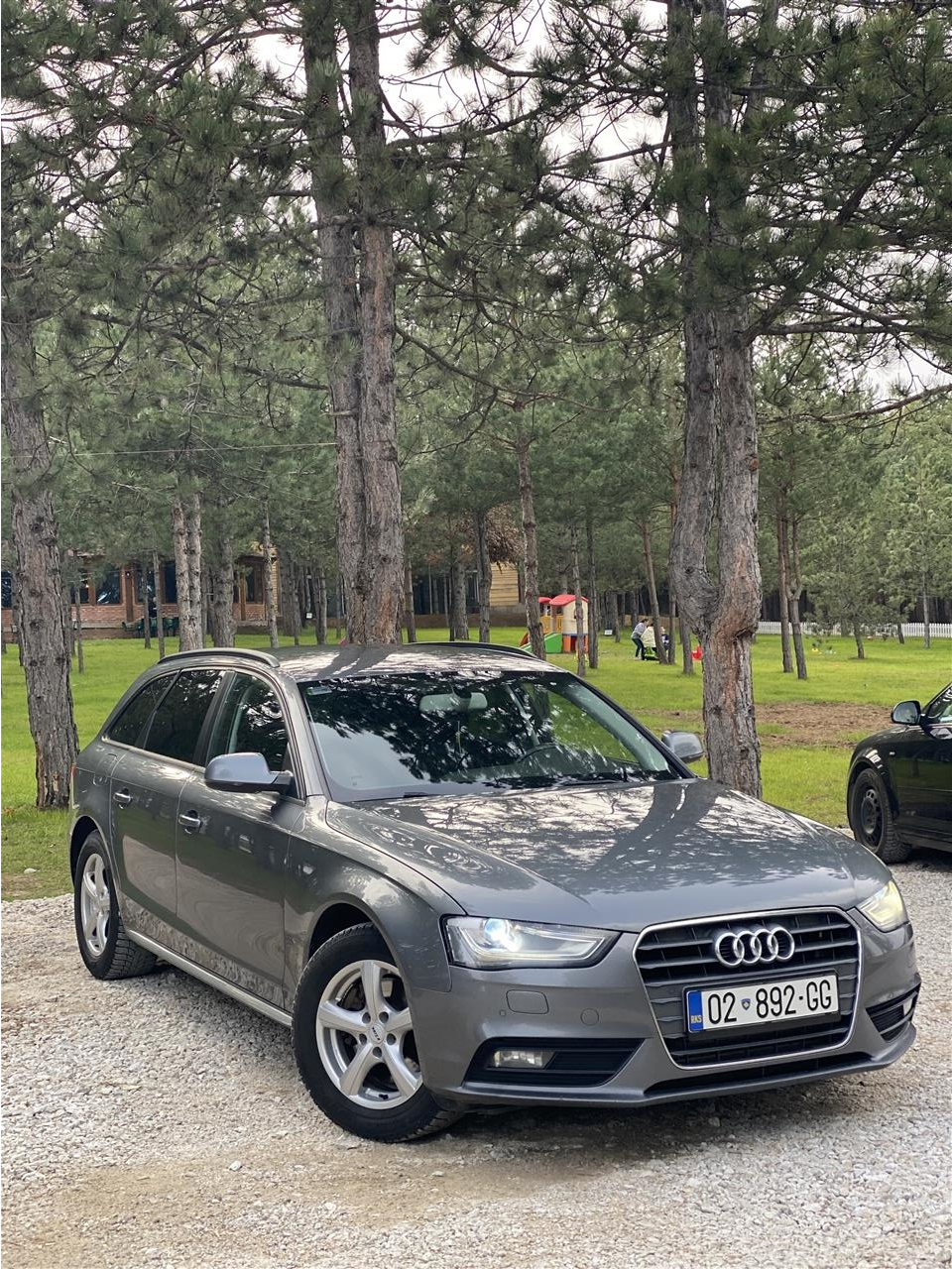 Audi-A4