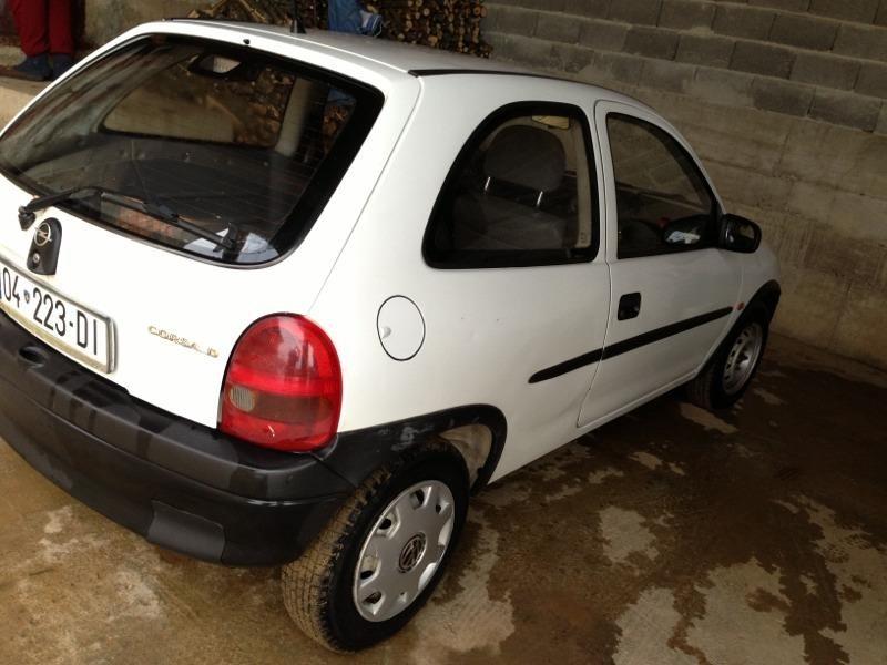 Opel-corsa