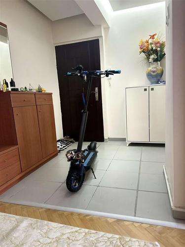 Shitet trotineti elektrik