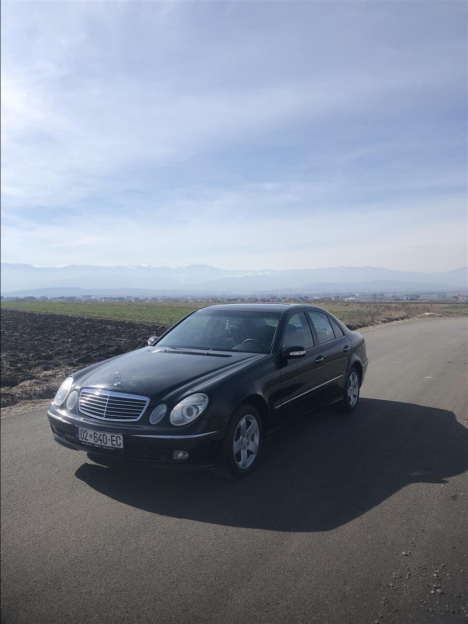 Mercedes-E320-AVANGARD
