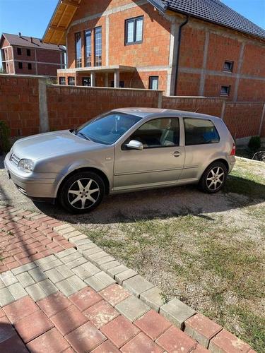 GOLF 4 