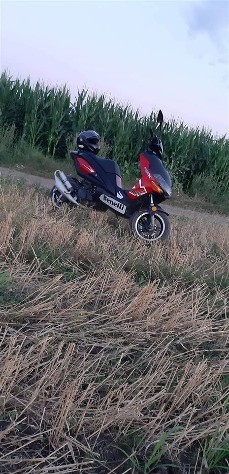 Benelli-49X