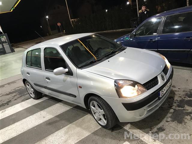 Shes Renault Clio 1 6 Benxin 2001 Ferizaj